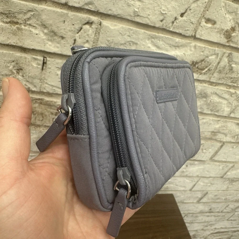 Vera Bradley 3-in-1 Crossbody Wallet Solid Gray Quilted microfiber 6 x 4.5 EUC